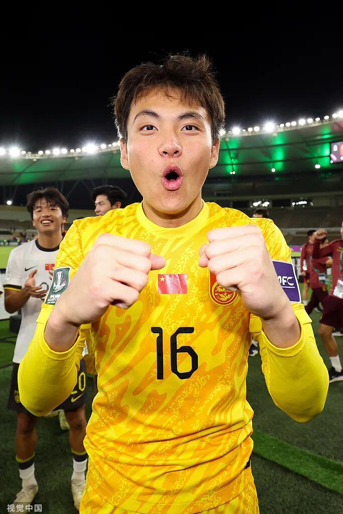 火狐电竞官方网站-身价2000万!李昊已被欧洲俱乐部关注 国内3家争冠俱乐部有意